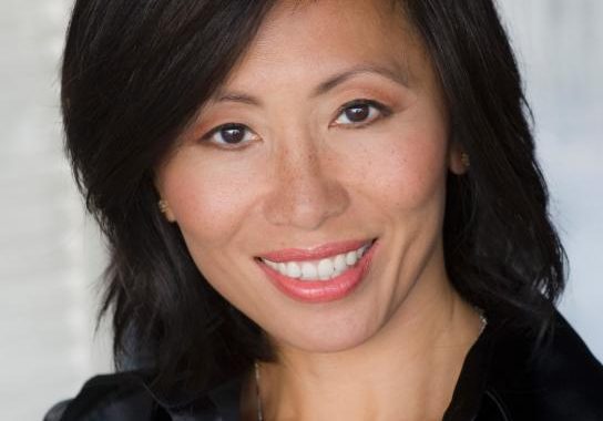 Turn Struggles Into Success, with Guest Helen Woo and Musical Guest Marie Danielle on LIFE CHANGES - Radio Show #331