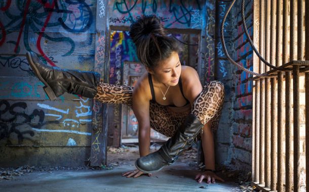 Living the Xanadu Life with Guest Heidi Hong and Musical Guests The Zibbz on LIFE CHANGES - Radio Show #348