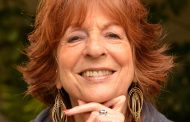 Money Is Love with Guest Barbara Wilder and Musical Guest Prem on LIFE CHANGES - Radio Show #388