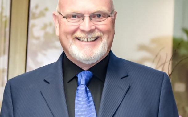 Discovering Your Magnificent Mind with Guest Dr. David James and Musical Guest Ben Caron - Radio Show #428