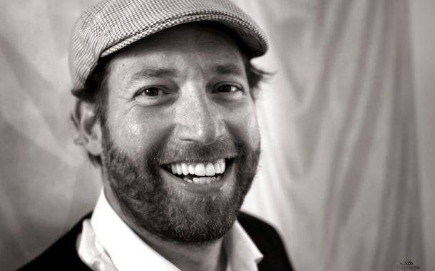Conscious Parenting Through Conscious Stories with Guest Andrew Newman and Musical Guests Amber Olive and Bill Rotella as Amber and Smoke on LIFE CHANGES - Show #482