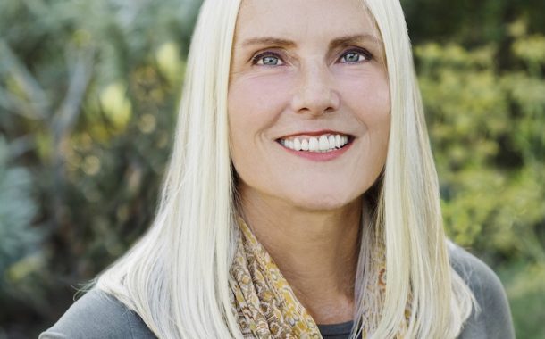Ancestors: A Journey to Nowhere, with Guest Barbara Savage and Musical Guest Eric Garcia on The LIFE CHANGES Show - #493