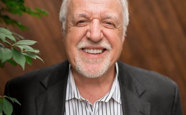 WTF? Why The Face? with Guest, Dr. Todd Frisch; and Musical Guest, Jeremy Gilien on The LIFE CHANGES Show #547