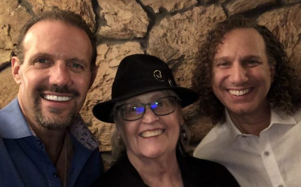 Affirming Your New Year, with Guests, The LIFE CHANGES Team; Filippo, Mark, and Dorothy, and Musical Guest, Molly Pasutti on The LIFE CHANGES Show #562