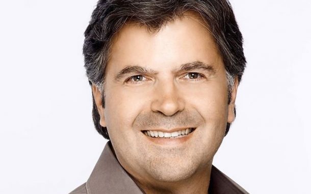 Tap Into the Power of Your Heart, with Guest, Arnaud Saint-Paul, and Musical Guest, Gary Lynn Floyd on Show #586
