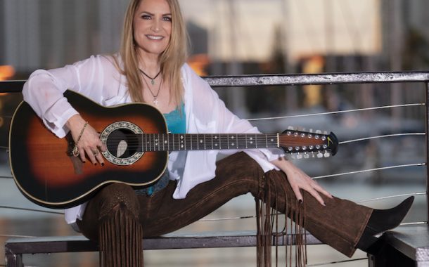 Alternative Folk Pop Singer Bryn Ryan-VanDyke - Ep700
