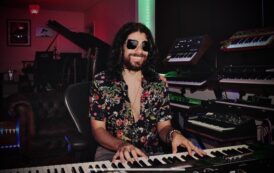 Pianist, Songwriter, Davy Nathan on The Life Changes Show - Ep877