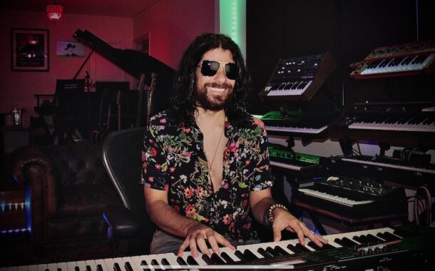 Pianist, Songwriter, Davy Nathan on The Life Changes Show - Ep877