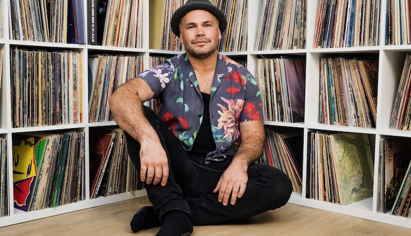 Singer-Songwriter Asa Anderson on The Life Changes Show - Ep882